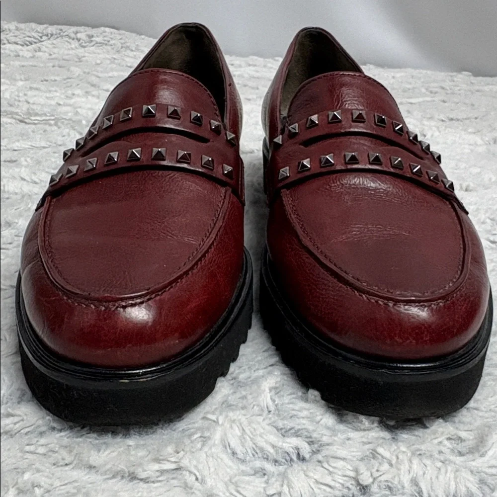 Paul Green Studded Burgundy Loafers size 7.5 (5)